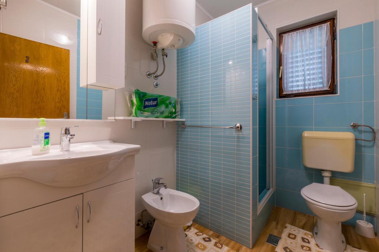 Apartment Katnic 1-2-3 Crikvenica Exterior photo