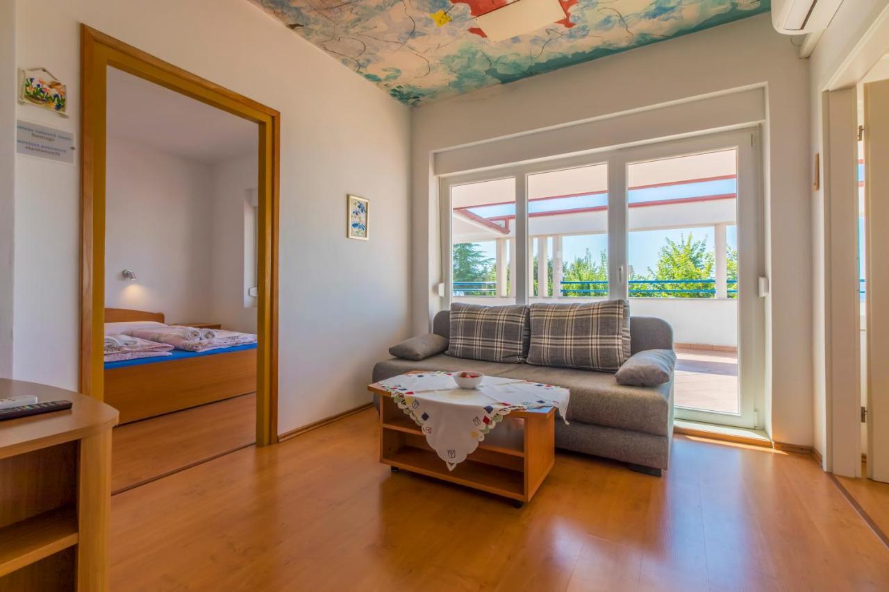 Apartment Katnic 1-2-3 Crikvenica Exterior photo